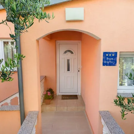 Apartament Maris Starigrad Paklenica