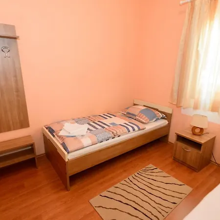 Maris Apartament Starigrad Paklenica
