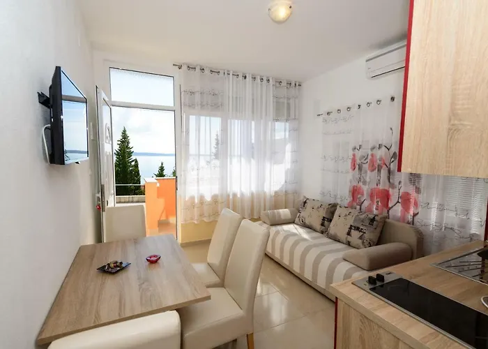 Maris Starigrad Paklenica