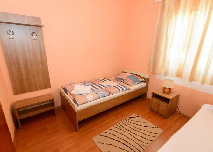 Maris Apartment Starigrad Paklenica